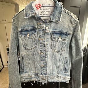Zara Denim Jacket Jean Jacket size Medium blue wash